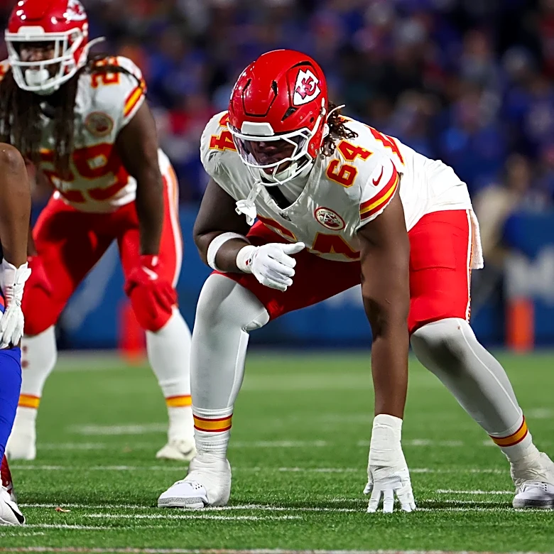 Falcons trade for Chiefs offensive tackle Wanya Morris