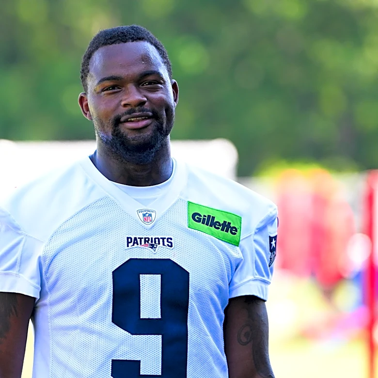 Should the Patriots trade wide receiver Kayshon Boutte?
