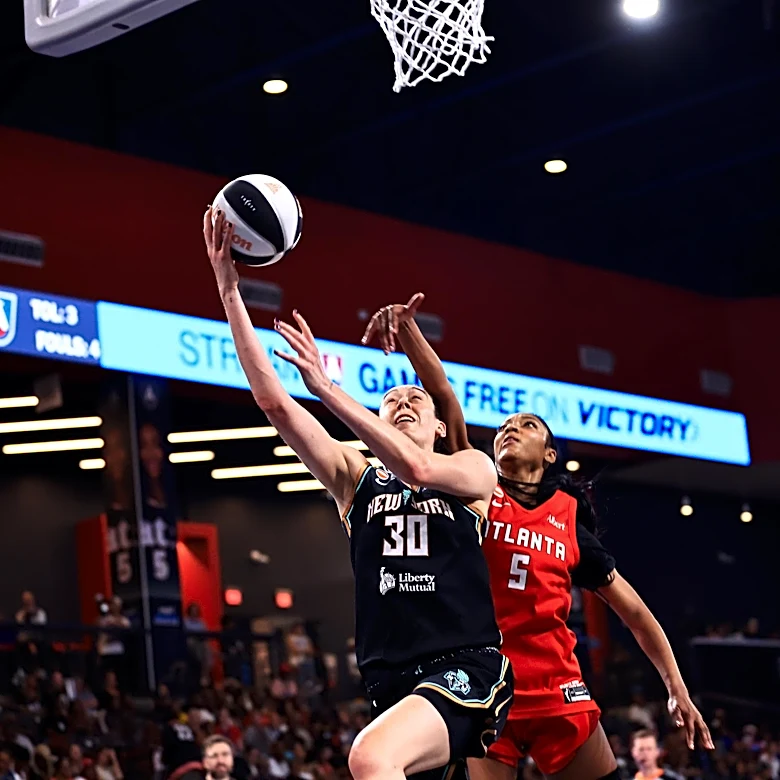 New York Liberty catch fire vs. Atlanta Dream, win 104-90