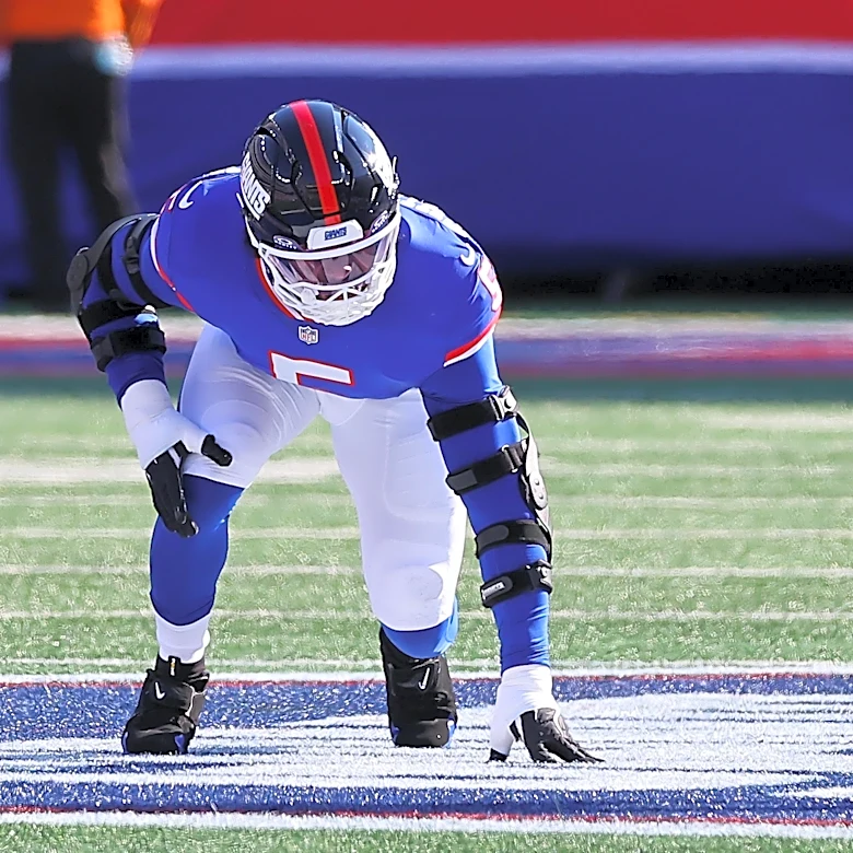 Patriots mailbag: What move could bolster the pass rush?