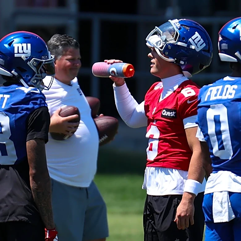 NY Giants 53-man roster projection: Who’s in, out after spring practices?