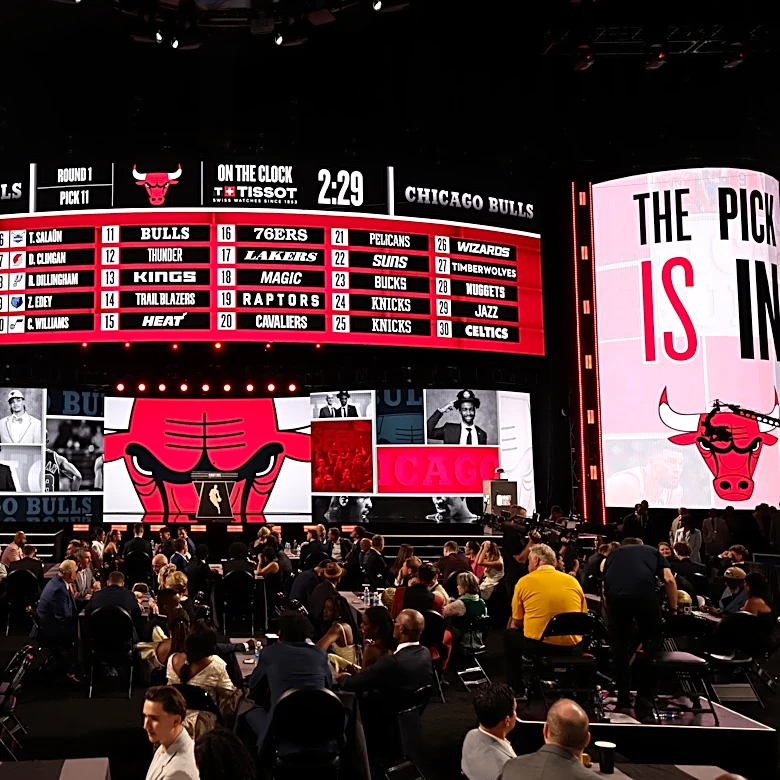 Blazers Fans Think Portland Will Stay Out of NBA Draft…Barely
