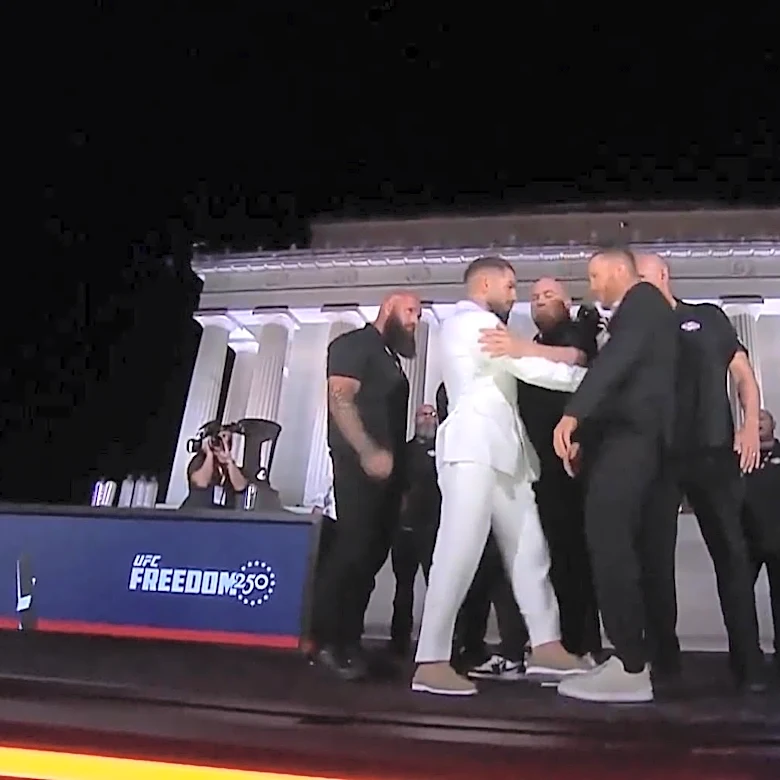 Video! Surreal staredown at Lincoln Memorial spoiled after Ilia Topuria gets physical with Justin Gaethje | UFC White House