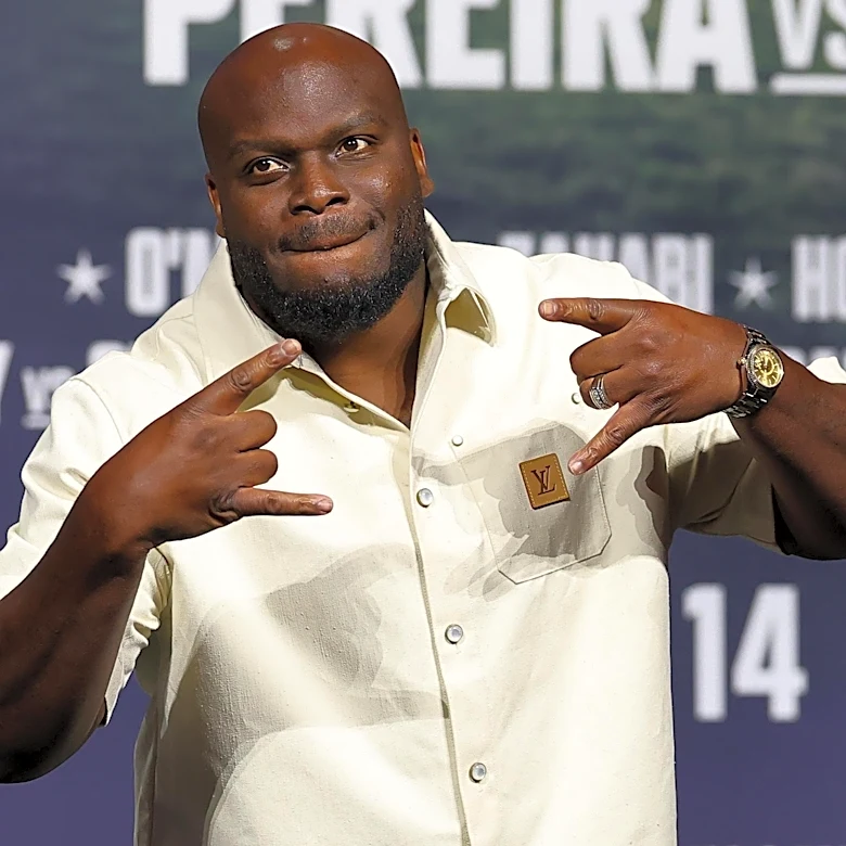 Josh Hokit won’t brawl Derrick Lewis at UFC White House: ‘I’m not that stupid’