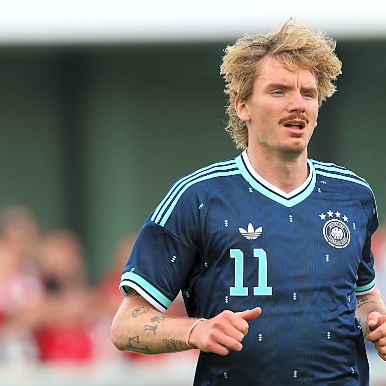 Newcastle Submits Swap Offer to Chelsea Involving Nick Woltemade: Report