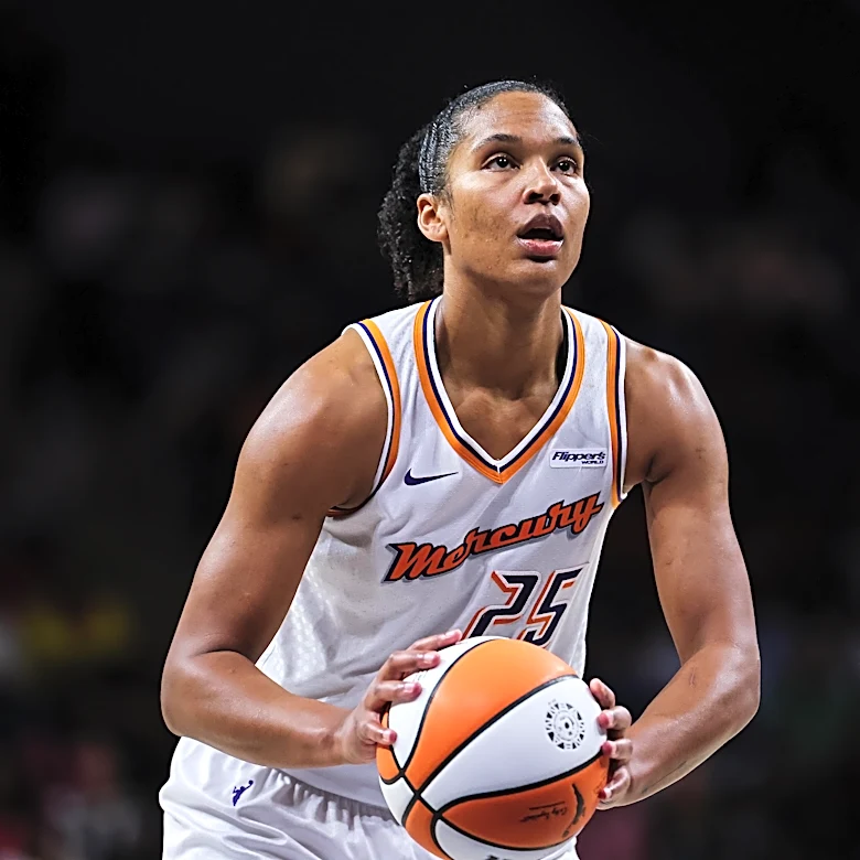 WNBA numbers to know: Despite a losing record, the Phoenix Mercury are winning the foul game