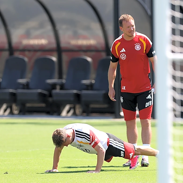Germany fighting the heat in World Cup training