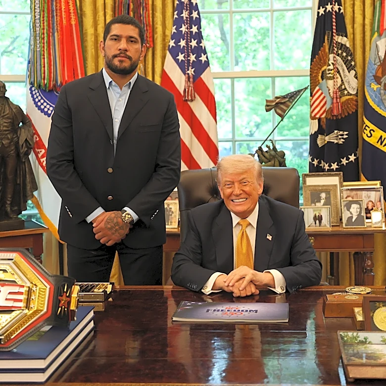Alex Pereira indifferent on significance of potential third title win at UFC White House, Tom Aspinall fight