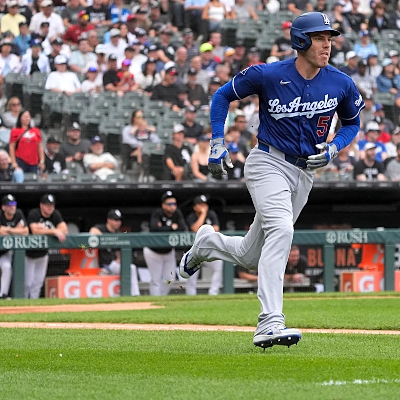 White Sox flip script in 6-run 6th to take series win