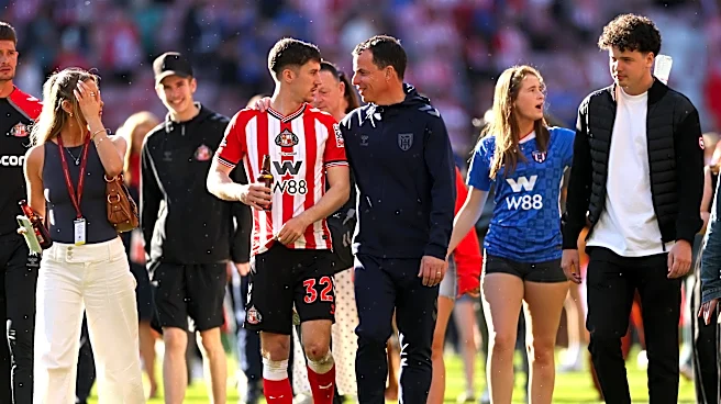 In Sunderland Circles, Régis Le Bris Stands Alone