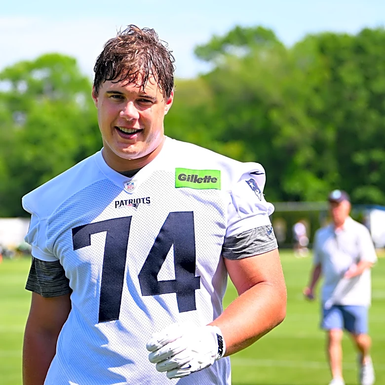 Contract details for Patriots draft pick Caleb Lomu