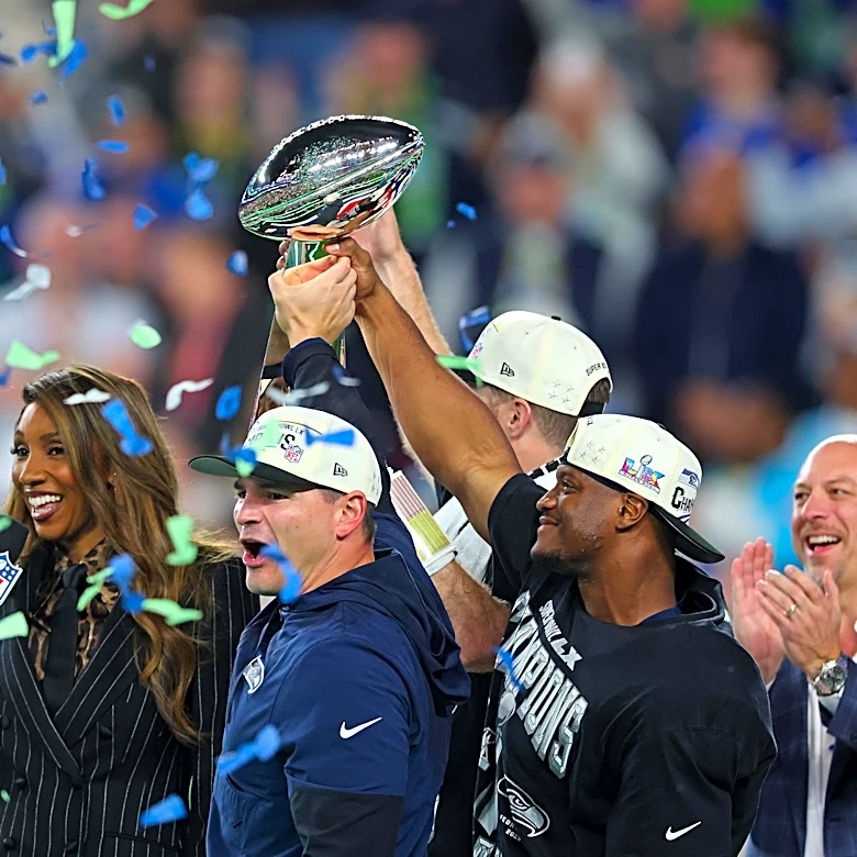 Taking a tour around the Seahawks new Super Bowl rings