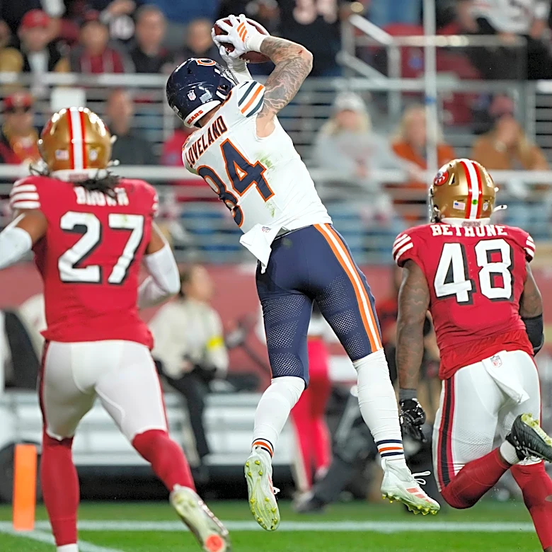 Bears’ Colston Loveland is one of the most versatile players in the NFL