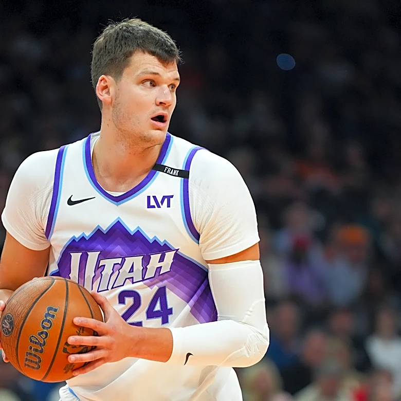The Utah Jazz are fumbling Walker Kessler’s contract talks… again.