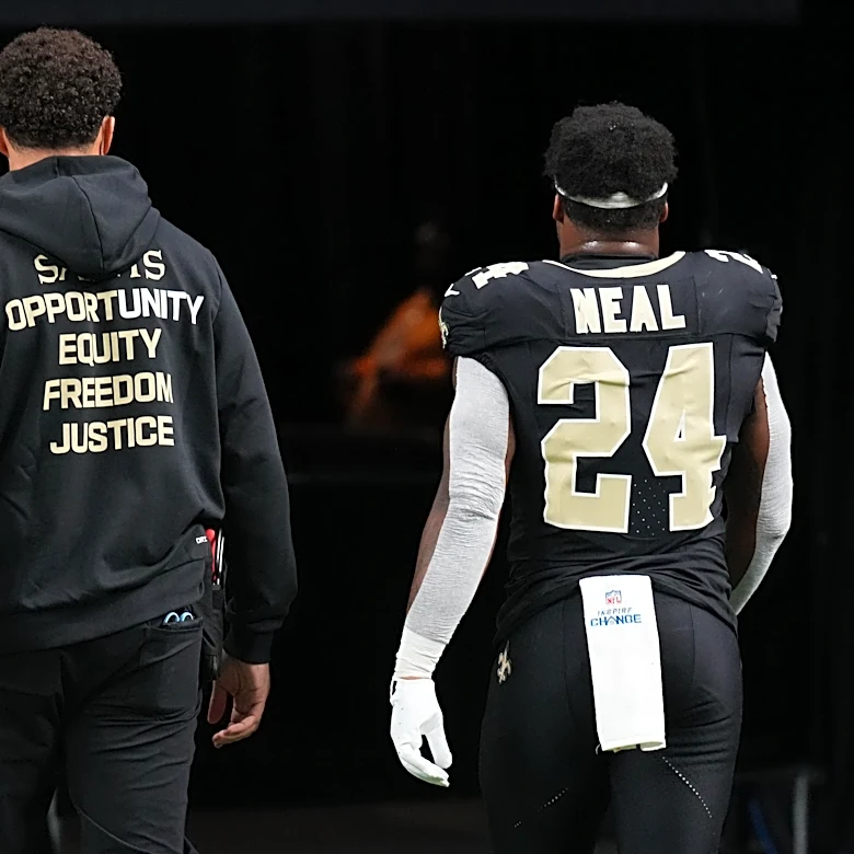 Saints second year RB Devin Neal suffers minor injury