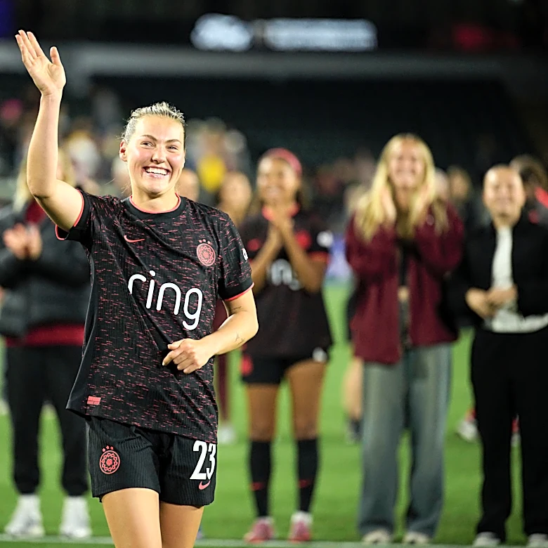 German international Marie Müller is staying with the Portland Thorns for one more year