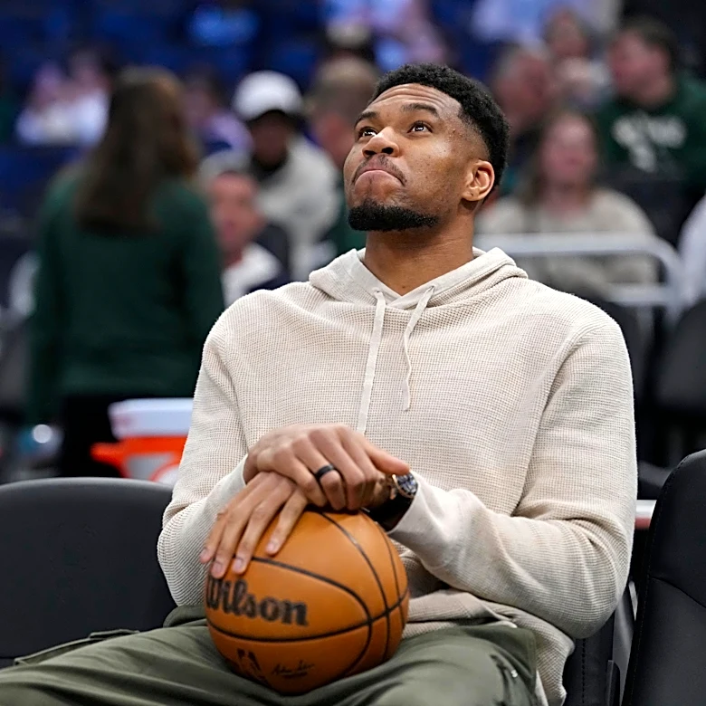 Bucks Reacts Survey: One last check on your Giannis opinions before the NBA Draft