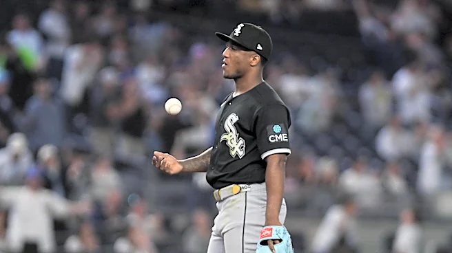 Yankees clobber White Sox in series opener, 12-2