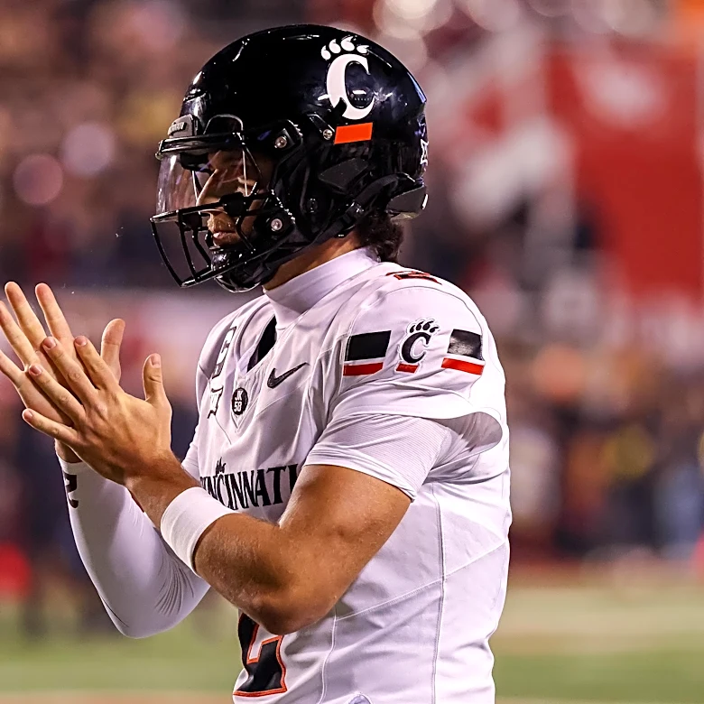 Daily Dawg Chow (6/17): All Brendan Sorsby, all the time