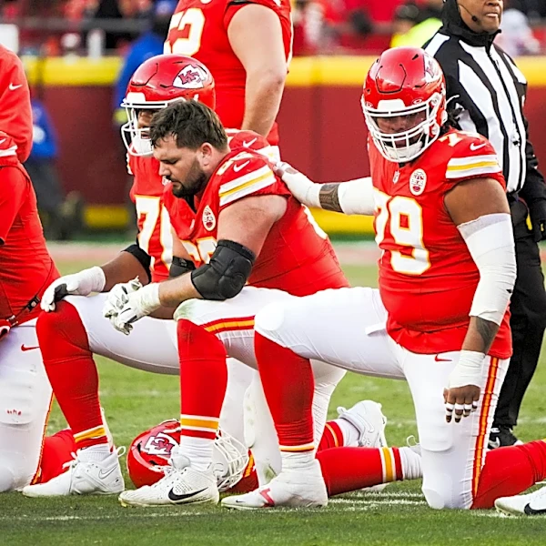 Chiefs’ trade of Wanya Morris official, what it says about team’s depth