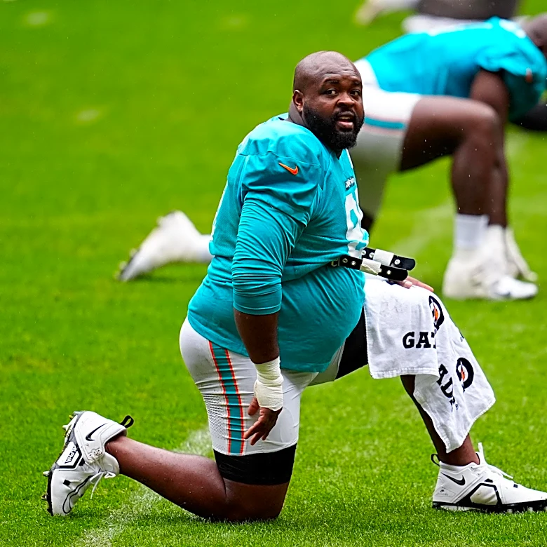 Raiders roster 2026: Get to know Benito Jones
