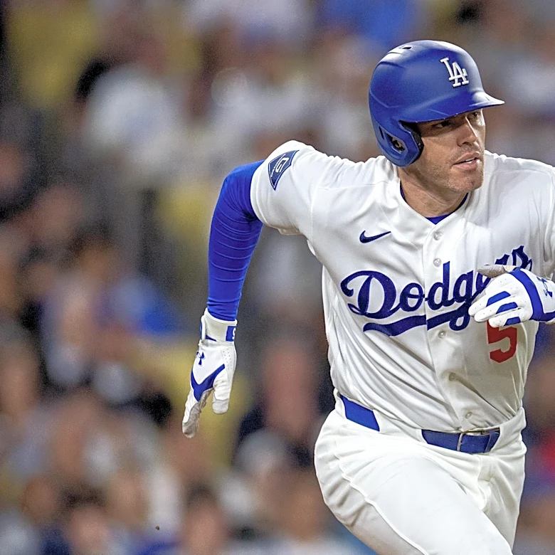 Freddie Freeman’s go-ahead blast helps Dodgers complete sweep
