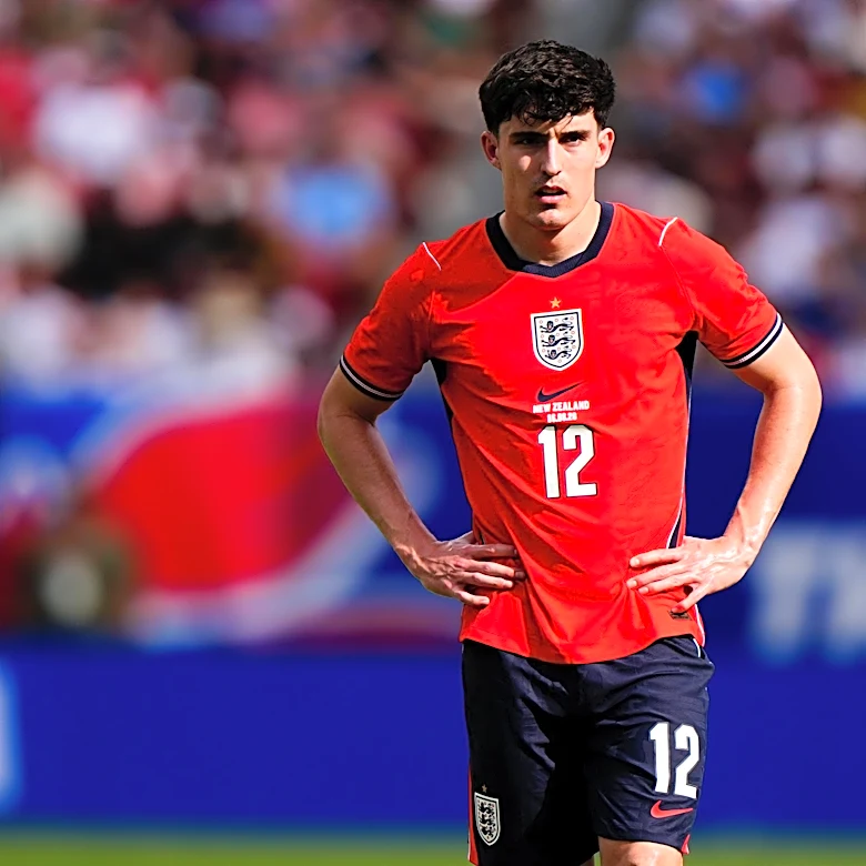 Newcastle Dealt Tino Livramento Blow Amid Transfer Speculation