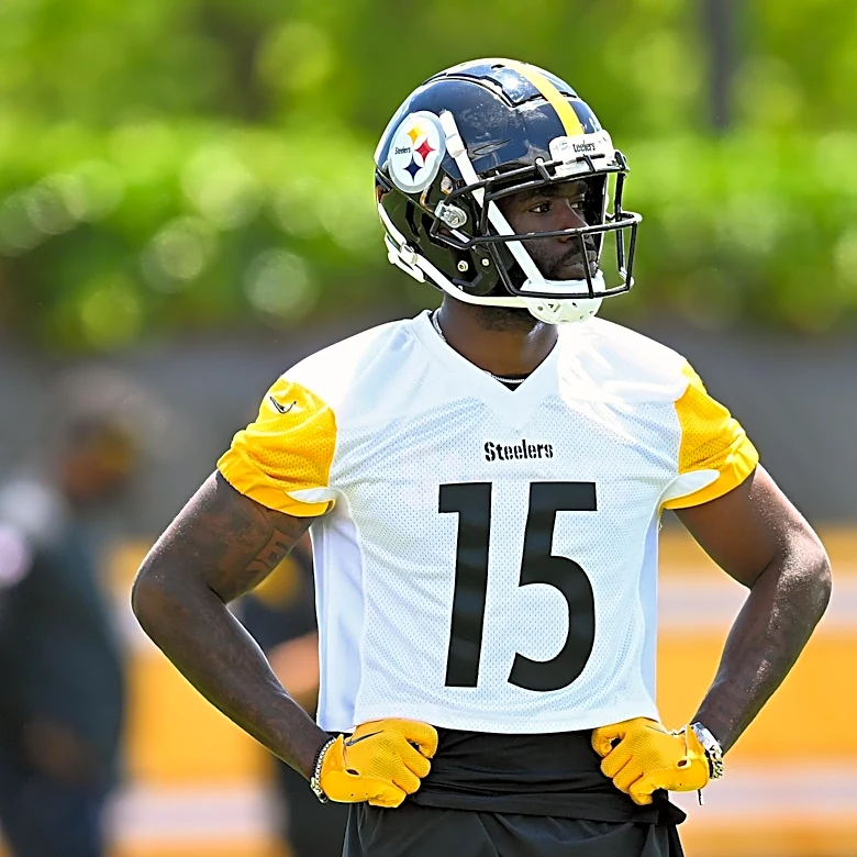Former Steelers wide receiver signs with Cowboys