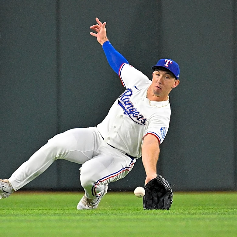35-39 – Rangers swept by Twins in uncompetitive finale
