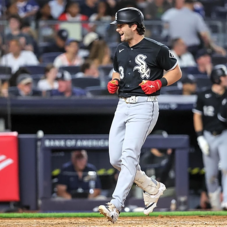 Benintendi grand slam powers White Sox past Yankees, avoids Bronx sweep