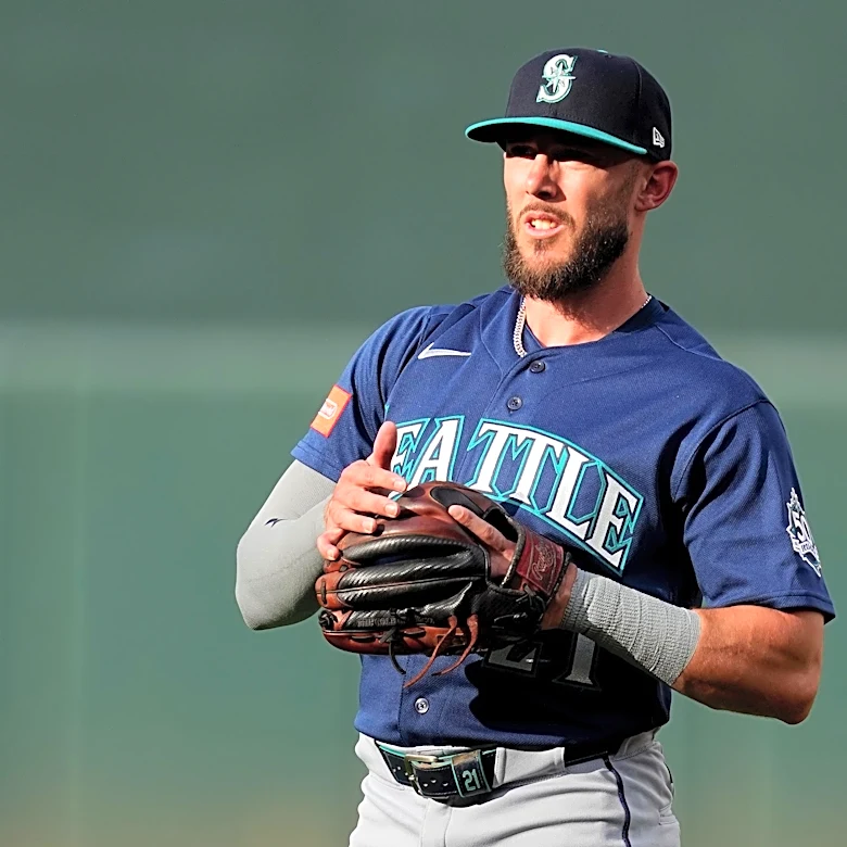 Mariners select INF/OF Weston Wilson; DFA INF Miles Mastrobuoni