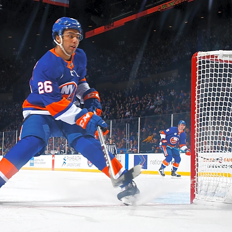 Islanders & UFA News: Ho-Sang on life; Raddysh Leafs Tampa