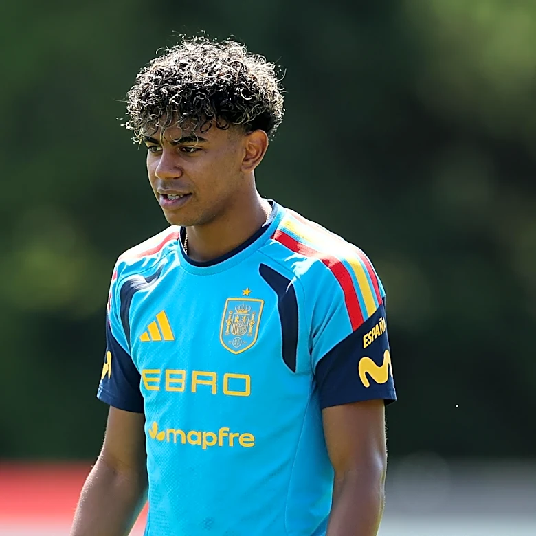 Should Lamine Yamal start for Spain against Saudi Arabia at World Cup 2026?