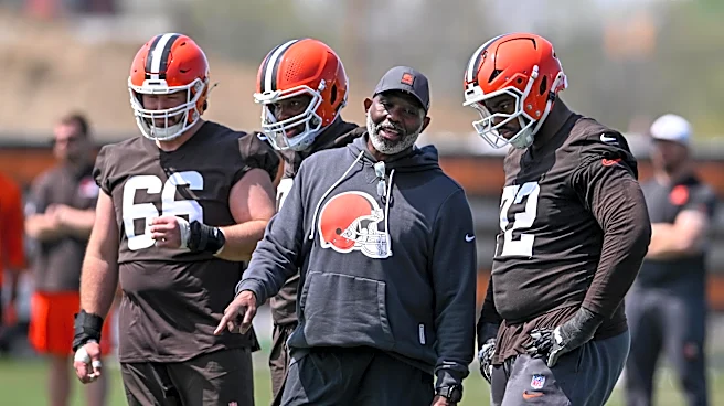 Not including QB, Browns fans decide which position they want to follow in training camp