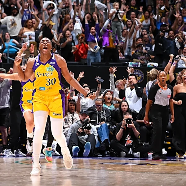 All the ways that the Court Origins game between the Los Angeles Sparks and New York Liberty was perfect for the WNBA