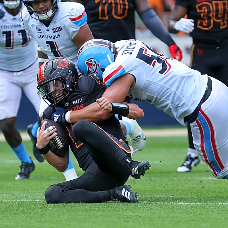 Browns work out UFL defender