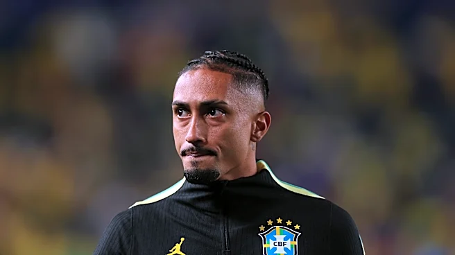 ‘He was crying’ – Raphinha’s wife reveals Barcelona star’s emotional reaction to latest injury setback