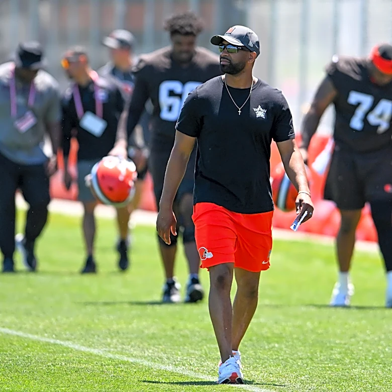 ESPN encourages Browns to get this defender deal done