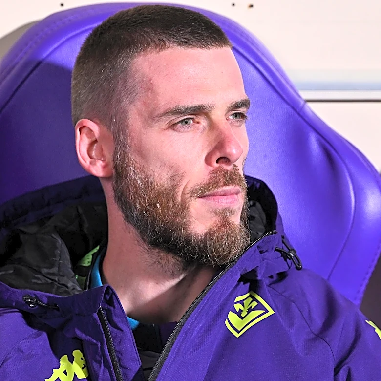Everybody and nobody is to blame for de Gea’s uncertain future