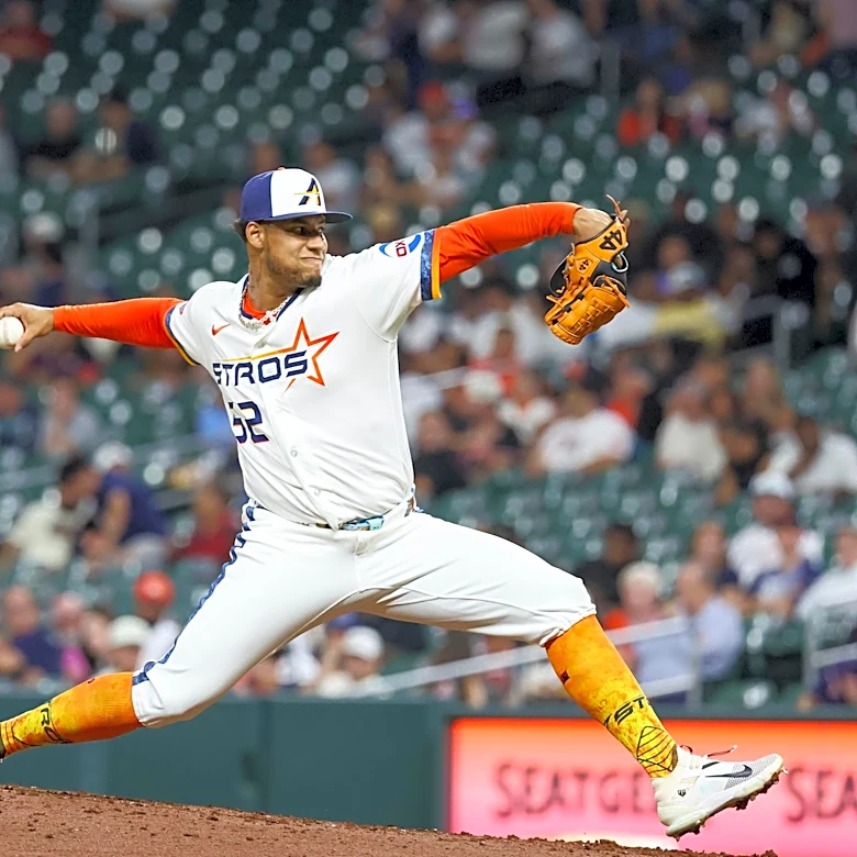 Astros Place RP Bryan Abreu on Restricted List, Recall RP Logan VanWey
