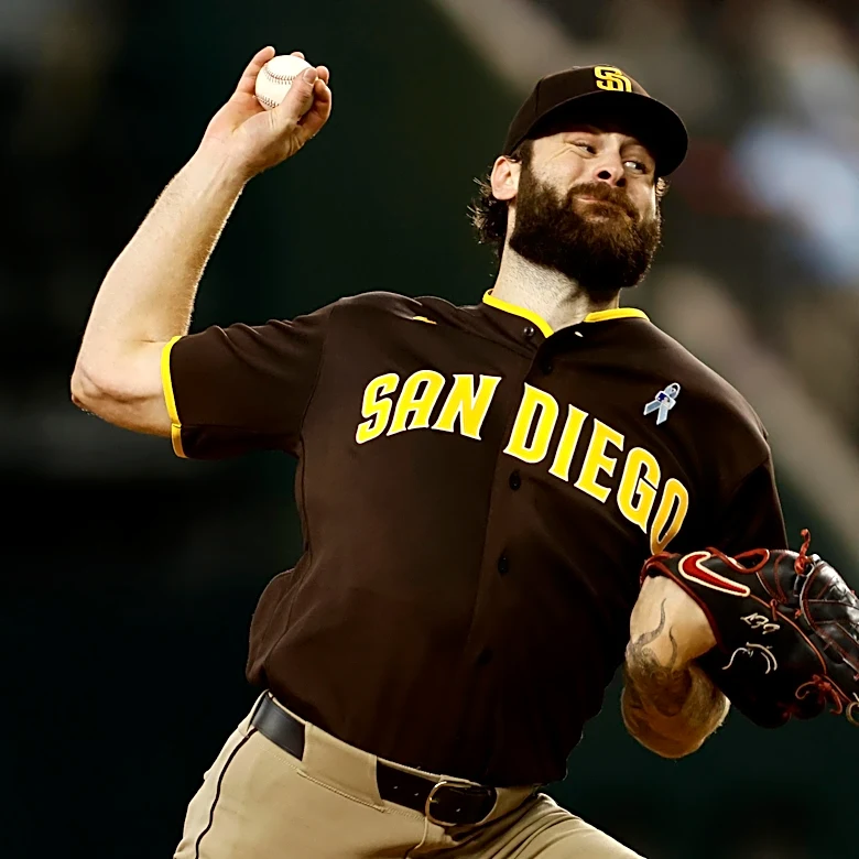 Newfound San Diego slug not enough, drops second straight series