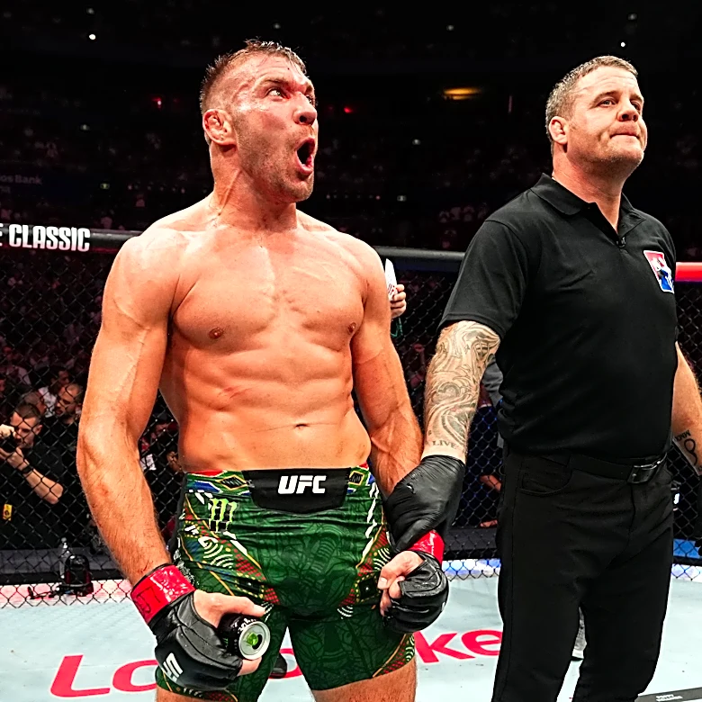Dricus du Plessis opens as massive favorite over Kamaru Usman in UFC Oklahoma City main event
