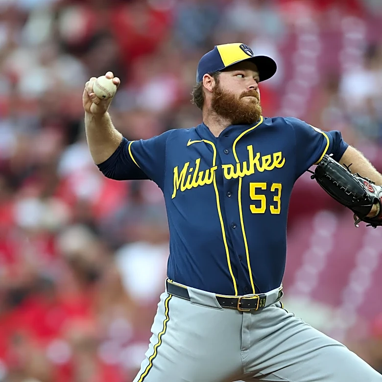 Woodruff shines in return as Brewers eke out 2-1 win