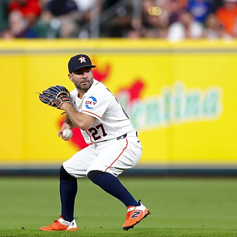 Brown, Pena Exit Early as Astros fall to Blue Jays 4-2