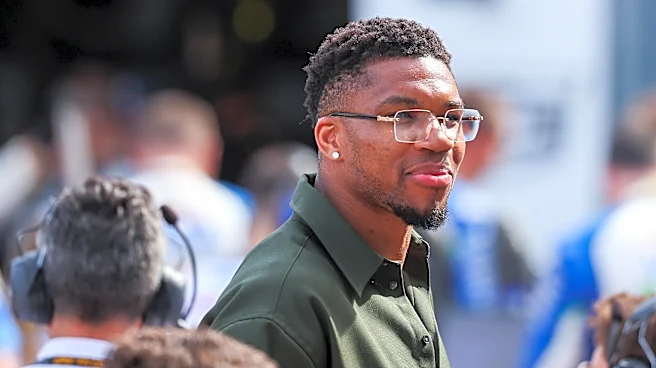 Bucks trade Giannis Antetokounmpo to Heat