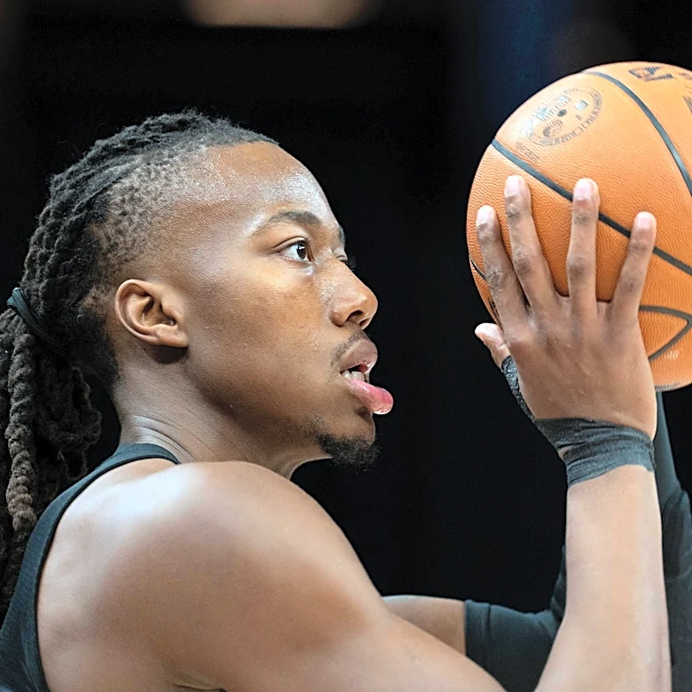 ESPN: Ayo Dosunmu signing $112 million deal with Timberwolves