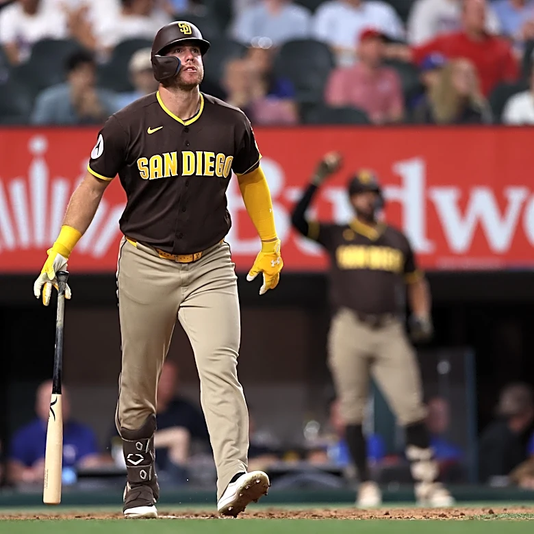 Padres’ Gavin Sheets’ torrid pace silences the debate once and for all