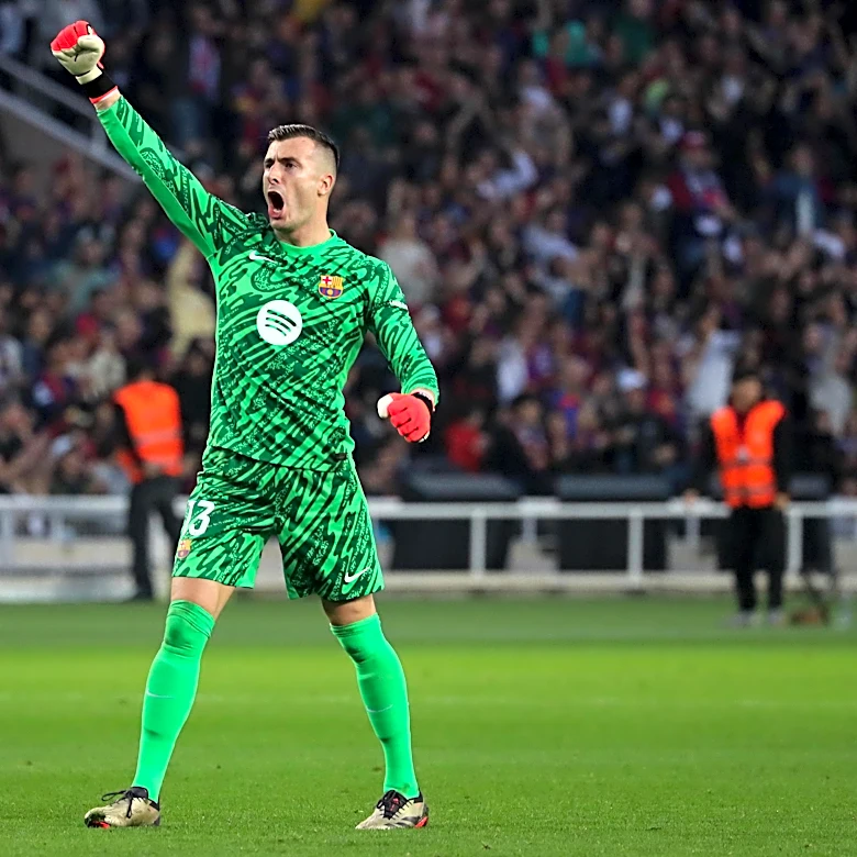 Inaki Pena sends out emotional goodbye message to Barcelona fans after sealing exit