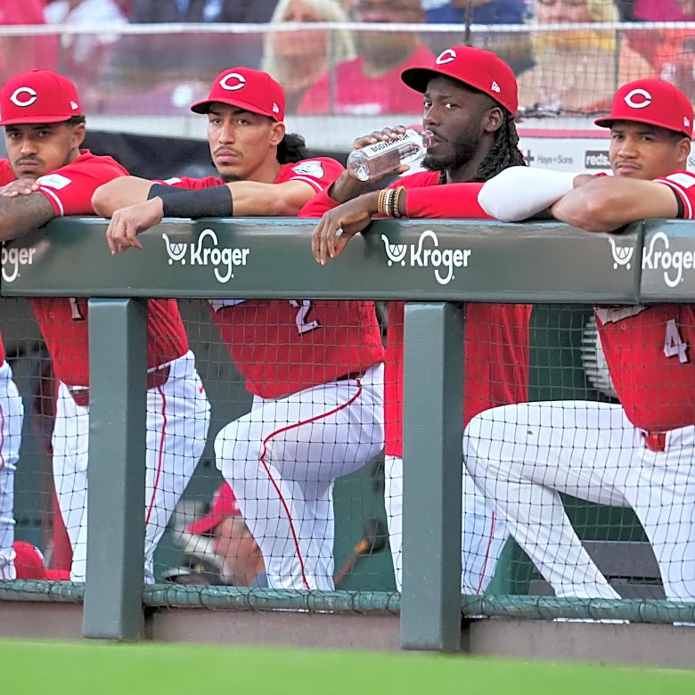 A closer look at the Cincinnati Reds roster now that Elly De La Cruz is back