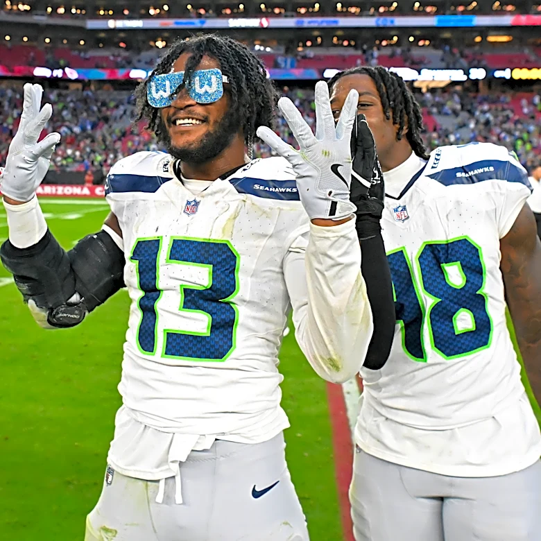 Seahawks linebacker Ernest Jones named to NFL Top 100 for first time